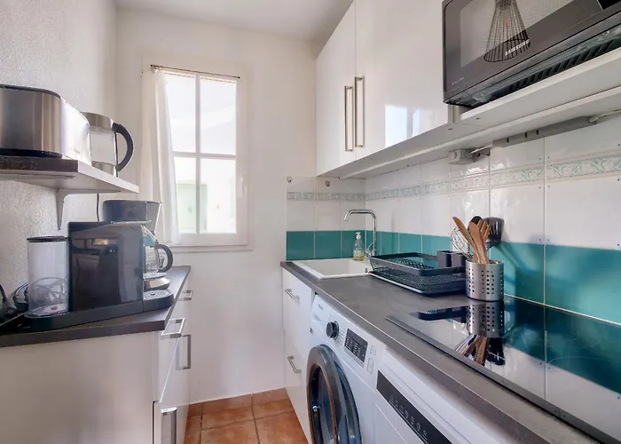 Pour 4 Avec Piscine, Proche Thalasso